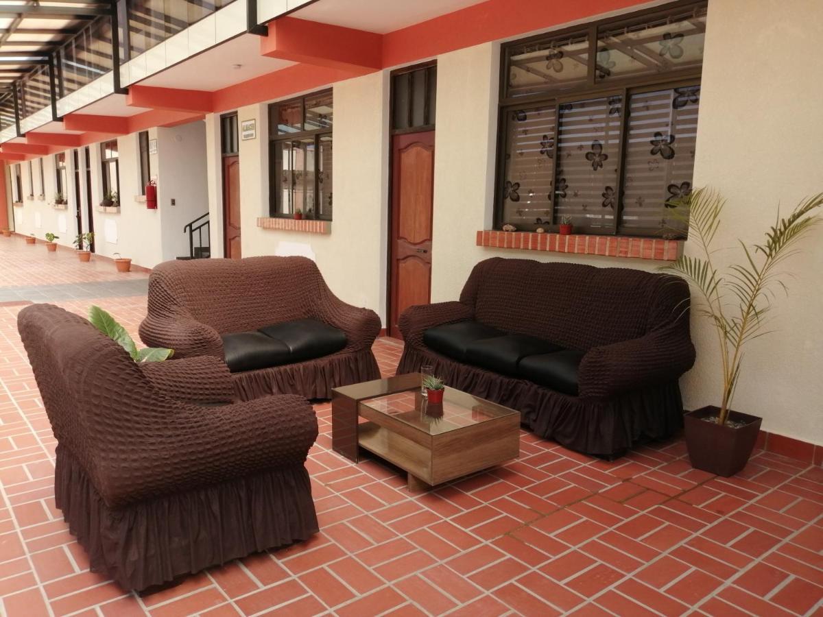 Hotel CESARE Uyuni Exterior foto